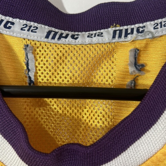 LOS ANGELES LAKERS #34 BASKETBALL JERSEY - Picture 4 of 4
